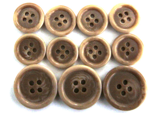 Camel caramel "Trihorn" composite jacket buttons