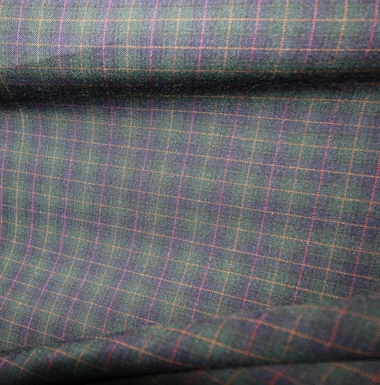 Wool/lycra mini tartan plaid