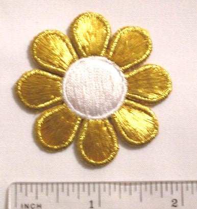 Daisy embroidered appliques in metallic gold, #7312