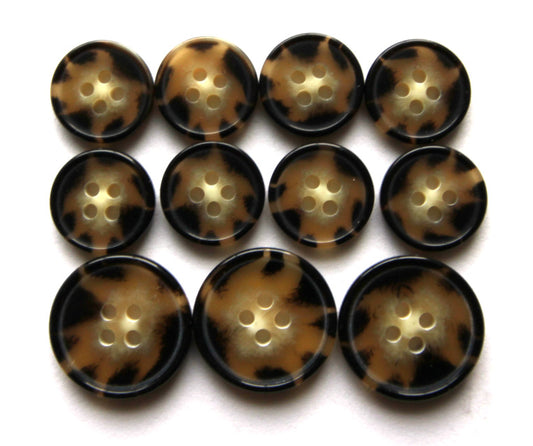 Tortoise look jacket buttons